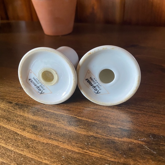 Vintage Lily of the Valley by Kayson in Japan salt and pepper shaker - Picture 4 of 4